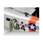 Сглобяем модел beechcraft model 18 131 части, Revell – снимка 12 от 12