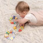 Силиконова бебешка гризалка Най-добри приятели, Infantino - Image 3