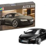 Сглобяем модел Audi R8, Revell