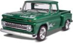 Сглобяем модел Chevy Step Side 1965, Revell