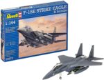 Сглобяем модел Бомбардировач F 15E, Revell