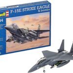 Сглобяем модел Бомбардировач F 15E, Revell
