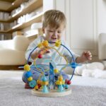Броеница с дървена основа Галактика, Hape - Image 4
