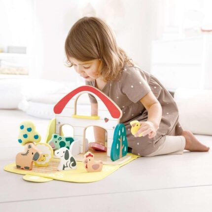 Дървен комплект за игра Малка ферма 10 части, Hape