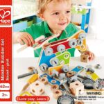 Дървен конструктор Майстор строител 62 части, Hape