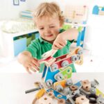 Дървен конструктор Майстор строител 62 части, Hape - Image 2
