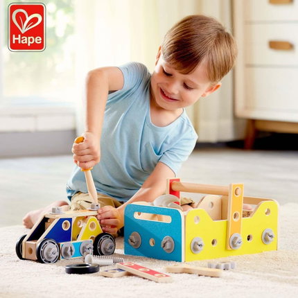 Дървен конструктор с инструменти в кутия 83 части, Hape