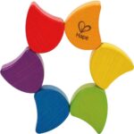 Дървена дрънкалка Дъга, Hape - Image 3
