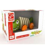 Дървена играчка за дърпане крокодил, Hape - Image 2