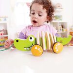 Дървена играчка за дърпане крокодил, Hape - Image 8