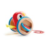 Дървена играчка за дърпане пиленце, Hape - Image 8