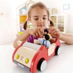 Дървена семейна кола, Hape - Image 3