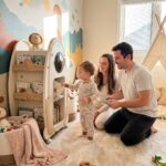 Детска библиотека за книги с въртящ се дизайн кафява, Feelkids - Image 2