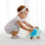 Дървена играчка за дърпане Слонче, Classic World - Image 5