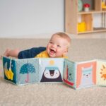 Детска книжка с активности, Taf Toys - Image 2