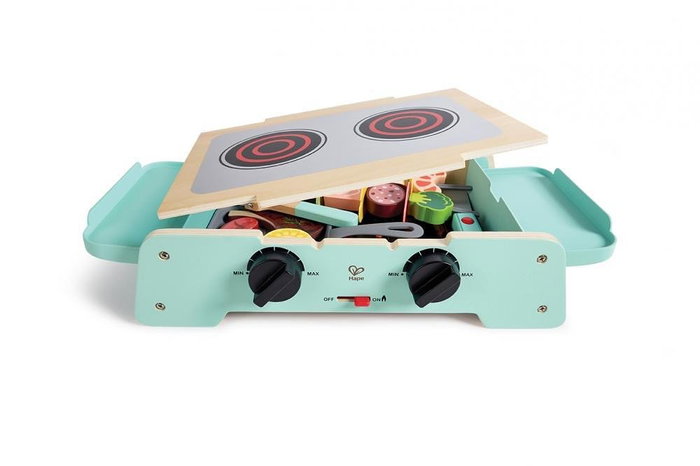 detski-darven-komplekt-hape-barbeku-i-skara-s-aksesoari-i-zvuci-24casti-image_6679a89a2d305 Детско дървено Барбекю скара и звуци Hape