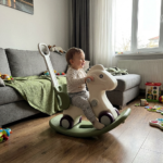 Детско люлеещо конче 3 в 1 с родителски контрол зелено, Feelkids