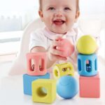Дрънкалка Тройни геометрични фигури, Hape - Image 2