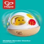 Клатеща се дървена играчка Пиле, Hape - Image 5