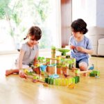 Дървено домино с Дино 131 части, Hape - Image 2