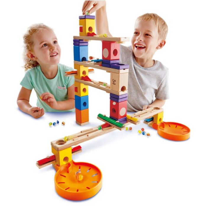 komplekt-darvena-pista-hape-quadrilla-muzikalno-spuskane-77-casti-image_65df62708f67d Писта Quadrilla Музикално спускане 77 части, Hape