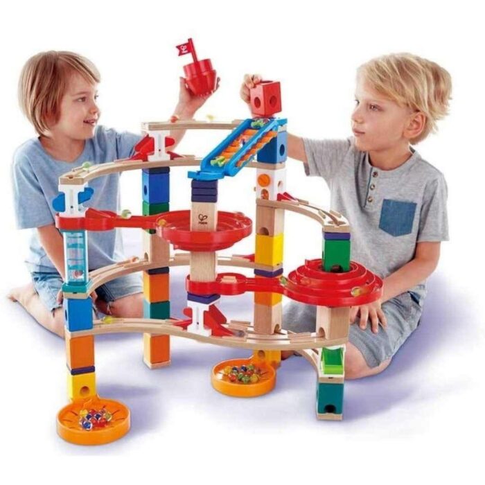 komplekt-darvena-pista-hape-quadrilla-super-spirala-79-casti-image_65df6258d2eee Дървена писта Quadrilla Спирала 79 части, Hape