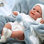 Кукла бебе Babyto Elegance със синьо одеялце, 35 см, Arias - Image 4