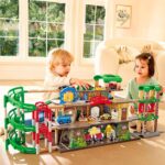 Многоетажен гадски ЖП комплект 58 части, Hape