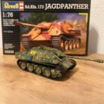 Сглобяем модел Sd.Kfz.173 Jagdpanther 168 части, Revell - Image 2