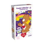 Пъзел Care Bears Tenderheart, 250 части, Lisciani: бяла кутия с кафяво мече с червено сърце на коремчето, дъга и цветни сърчица на лилав фон и надпис „Live, Laugh, Hug“.