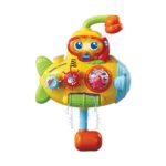 Подводница за баня, VTech: жълта играчка с червена водолазна маска и големи сини очи, оранжев перископ като душ и въртящи се колелца с рак и октопод.