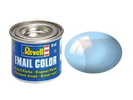 Боя чисто синьо, Revell