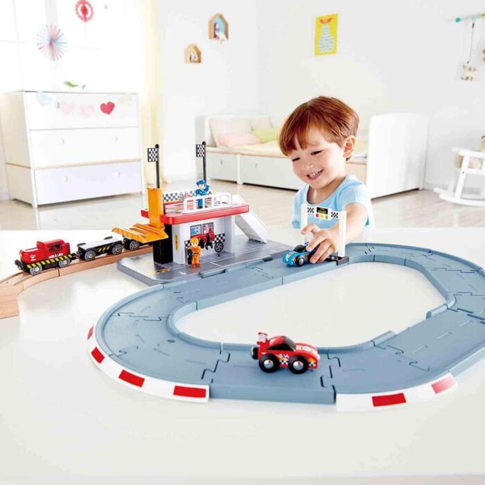 Състезателна писта Състезателна писта RC, Hape