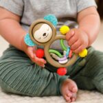 Сензорна бебешка дрънкалка Маймунка, Infantino - Image 2