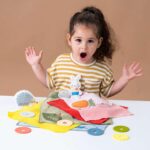 Сензорна игра Какво има вътре 15 части, Taf Toys - Image 3
