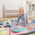 Сензорна постелка за игра 167.6 x 127 см, Infantino