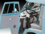 Сглобяем модел автомобил VW T1 Panel Van 123 части, Revell - Image 5
