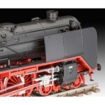 Сглобяем модел Локомотив BR 02 T32, Revell - Image 3