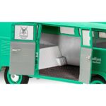 Подаръчен комплект автобус VW T1, Revell - Image 4