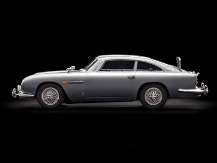 sglobaem-model-revell-r-m-s-titanik-dzejms-bond-aston-martin-db5-click-system-bez-lepilo-122-casti-6a08ff4e7a179