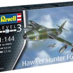Сглобяем модел Hawker Hunter FGA 9, Revell