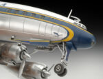 Сглобяем модел Lockheed L-1049G Lufthansa 95 части, Revell - Image 3