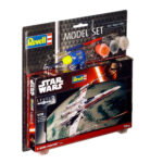 Сглобяем модел Star Wars X Wing Fighter 21 части, Revell