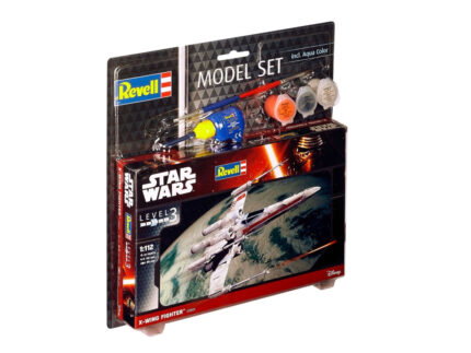 Сглобяем модел Star Wars X Wing Fighter 21 части, Revell