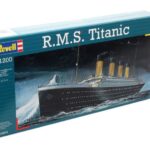 Сглобяем модел Стартов комплект кораб R.M.S. Titanic Revell