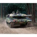 Сглобяем модел Танк Leopard 2A6/A6NL, 222 части, Revell - Image 3
