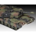 Сглобяем модел SLT 50-3, 421 части, Revell - Image 4