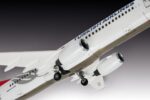 Сглобяем модел Boeing 737 800 Turkish Airlines, Revell - Image 3