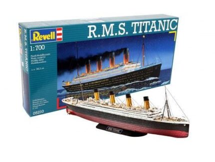 Сглобяем модел Титаник 100 години, Revell