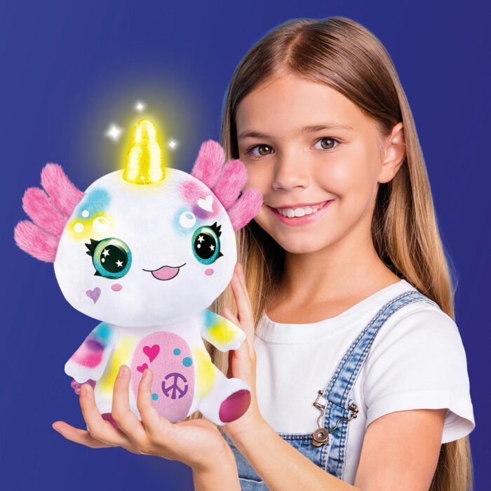 tvorceski-komplekt-canal-toys-pliusena-igracka-za-ocvetiavane-aksolotiel-sies-sveteshh-rog-6905f0dc7c6e5 Плюшен аксолотъл със светещ рог за оцветяване, Canal Toys